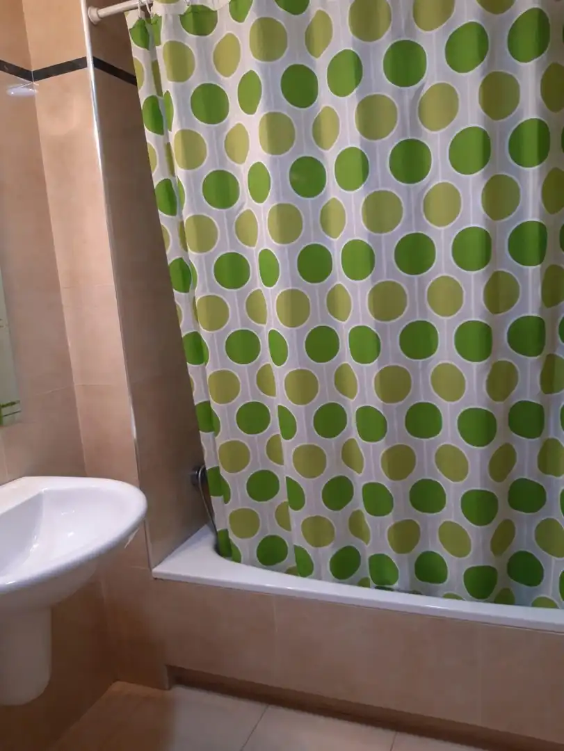 Badezimmer von Erdgeschoss zur Miete in Almería