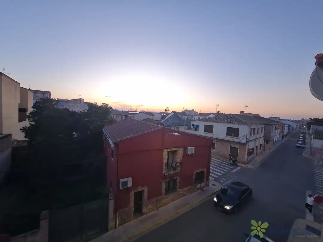 Vista exterior de Dúplex en venda en Ribaforada amb Calefacció i Traster