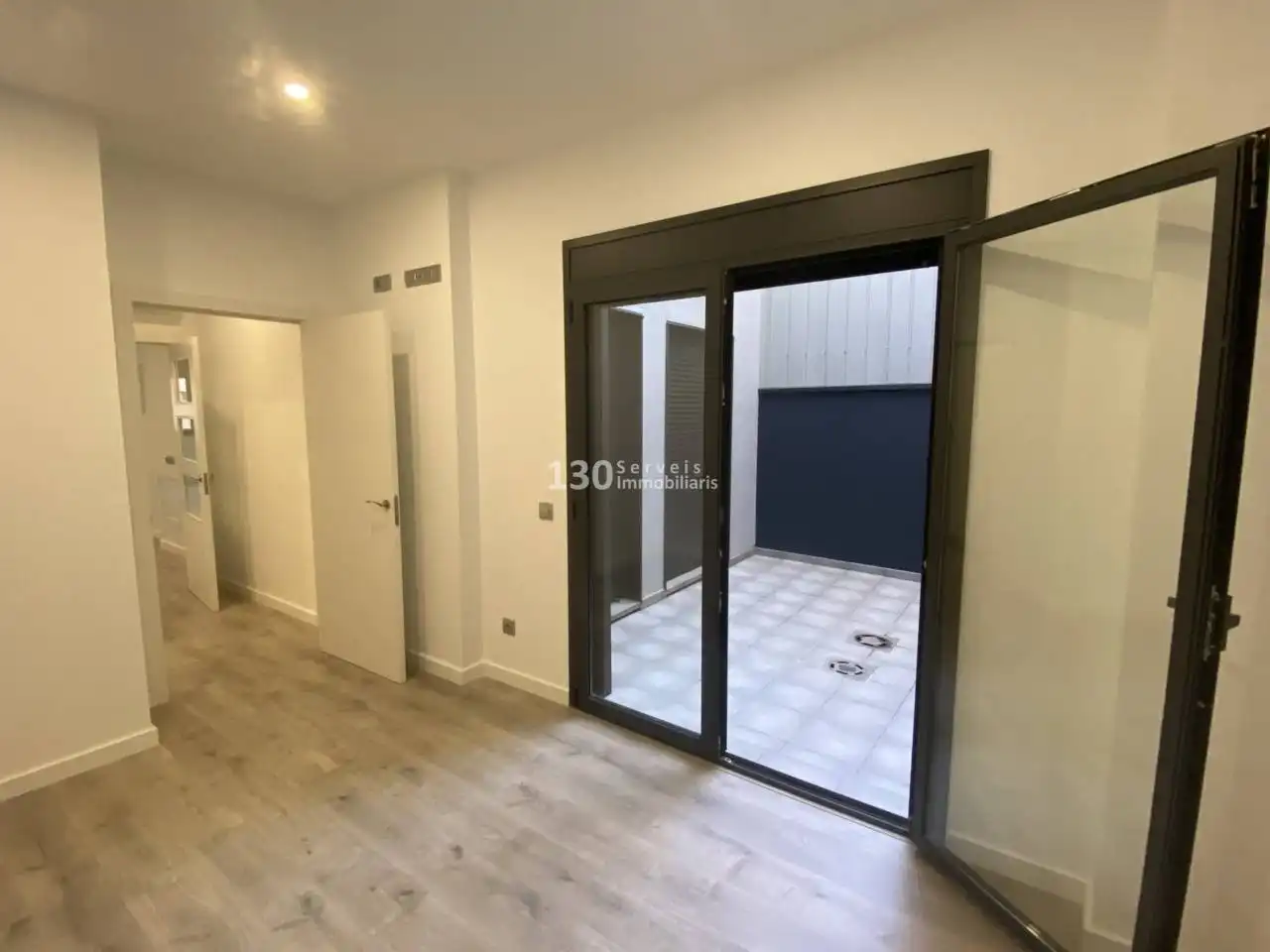 Pis en venda en Santa Coloma de Gramenet amb Calefacció, Parquet i Terrassa