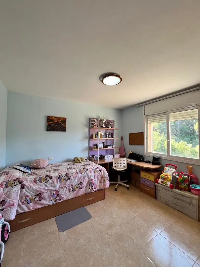 Habitación de Casa o chalet en venta en Sant Boi de Llobregat