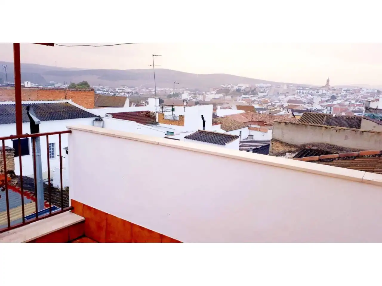 Vista exterior de Dúplex en venta en Castro del Río con Terraza, Trastero y Balcón