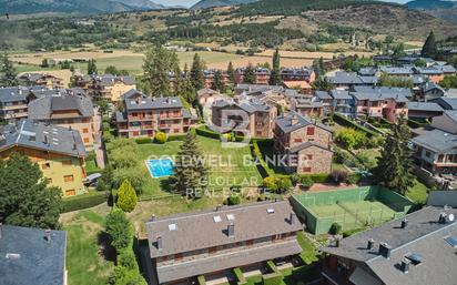 Vista exterior de Dúplex en venda en Llívia amb Terrassa i Balcó