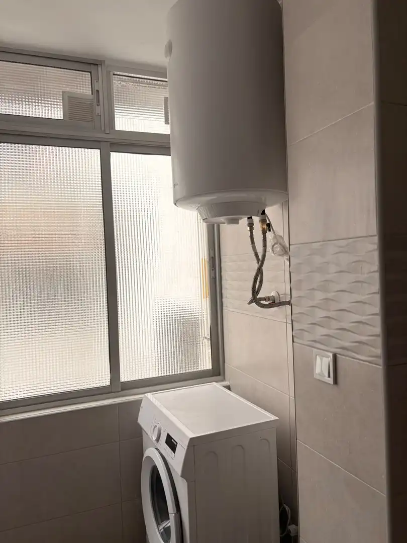 Bathroom of Flat for rent in Sevilla