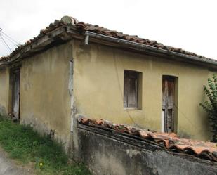 Vista exterior de Casa o xalet en venda en Piloña