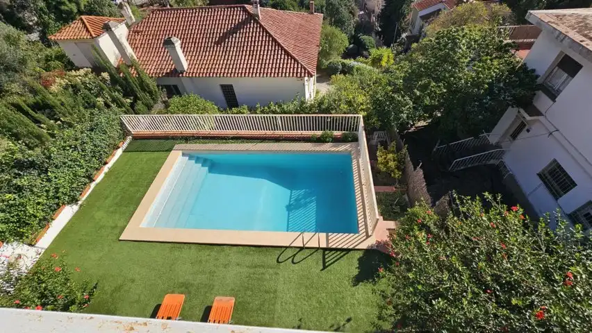 Piscina de Casa o xalet en venda en Barcelona amb Aire condicionat, Calefacció i Jardí privat