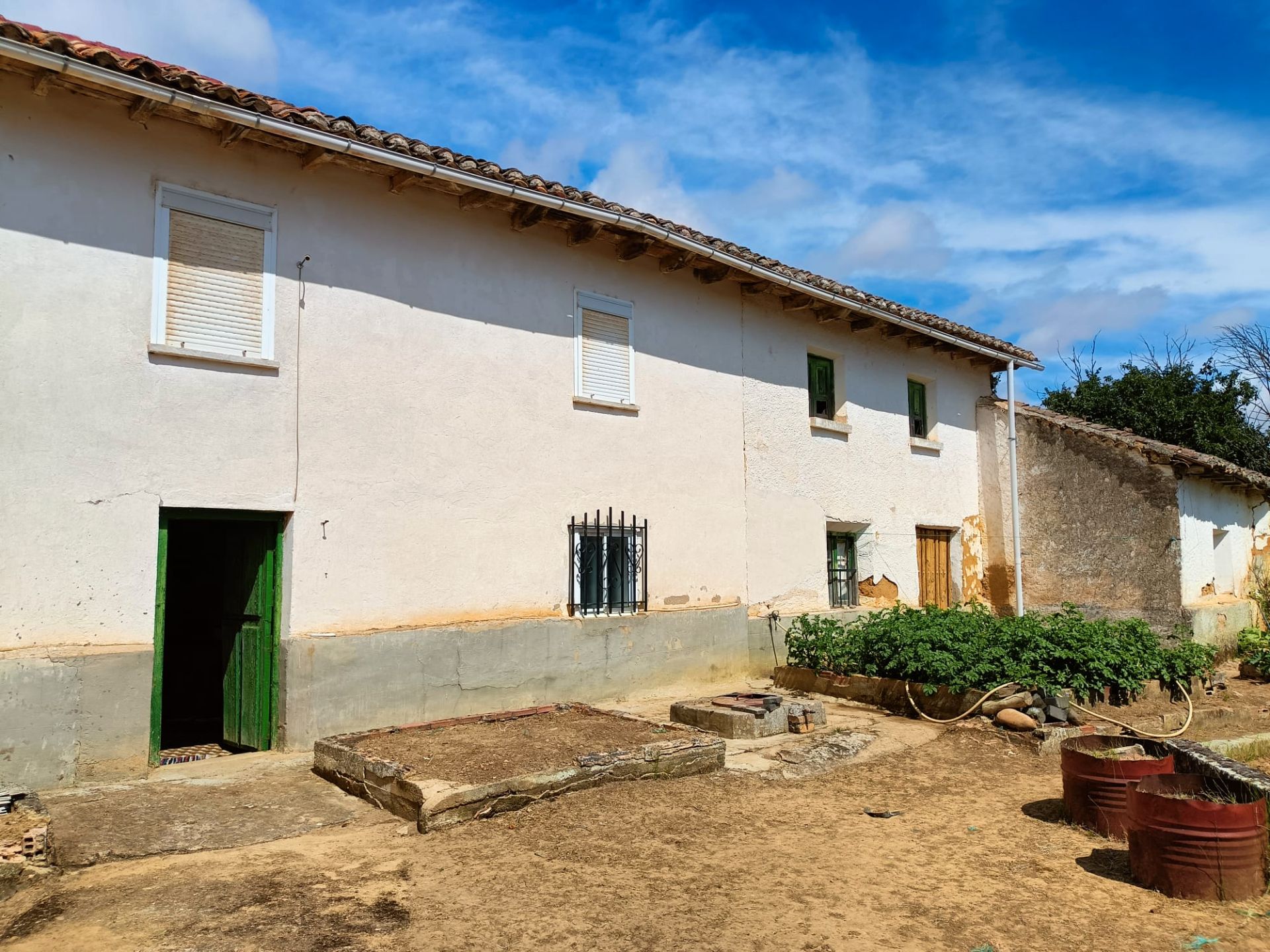 Exterior view of Country house for sale in Páramo de Boedo  with Heating, Private garden and Storage room