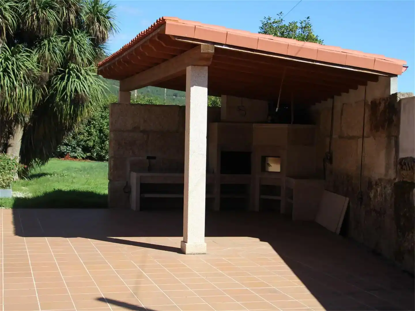 Terrassa de Finca rústica en venda en Monterrei amb Jardí privat, Piscina i Balcó