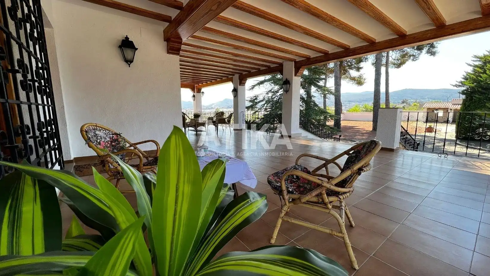 Terrassa de Casa o xalet en venda en Ontinyent amb Calefacció, Jardí privat i Traster