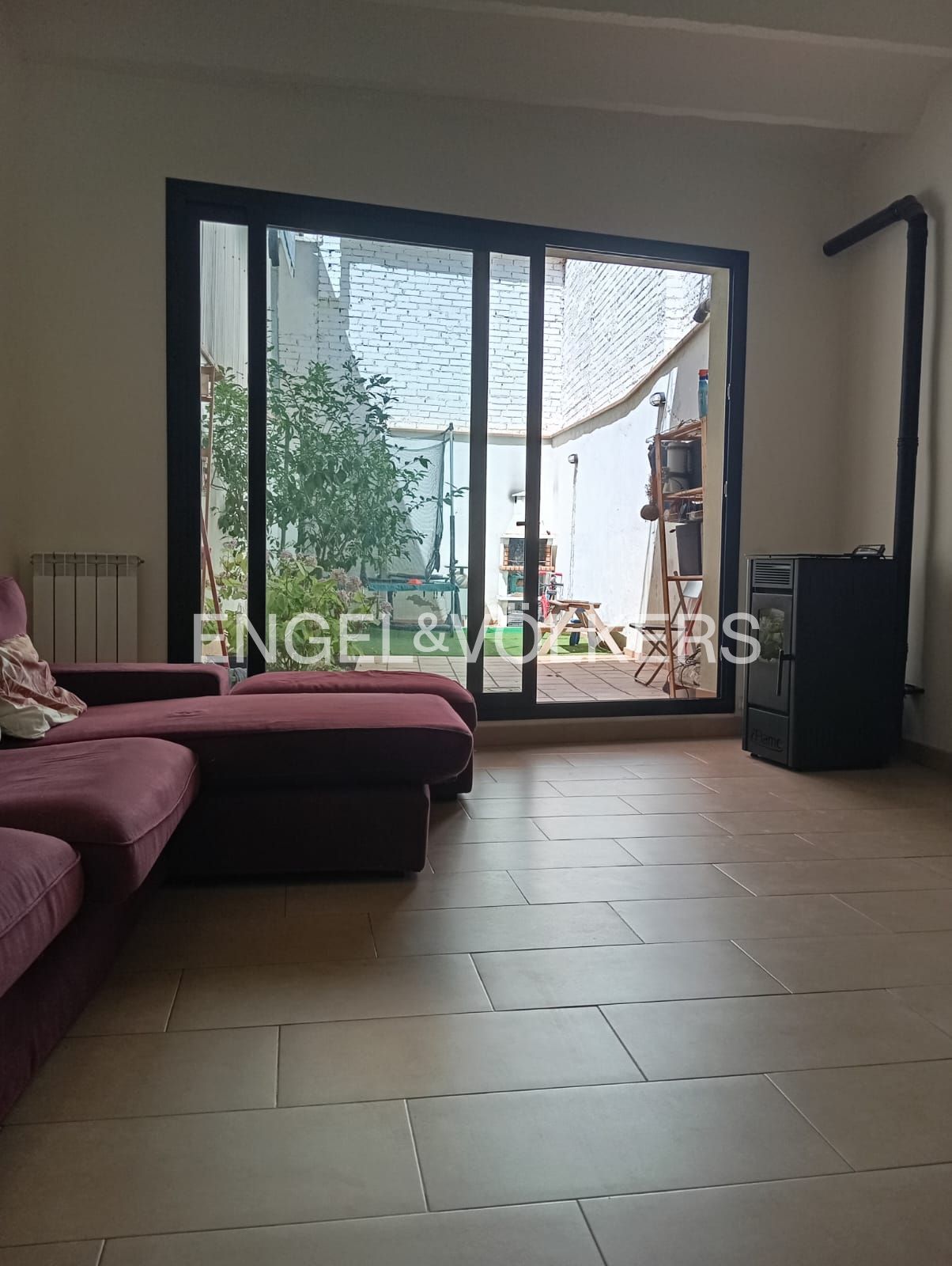 Sala d'estar de Casa o xalet en venda en  Barcelona Capital amb Calefacció i Jardí privat