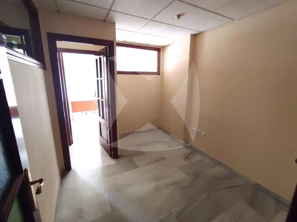Büro zur Miete in Calle Rafael Lucenqui, Santa Marina