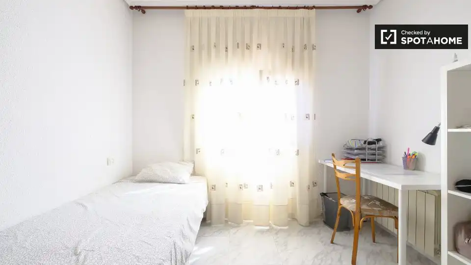 Habitación en Madrid, Madrid