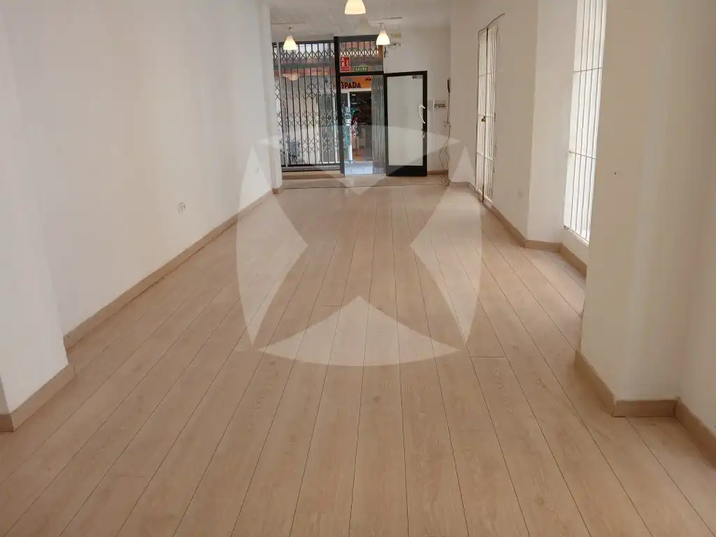 Gewerbefläche zur Miete in Calle Francisco Pizarro, imagen 2