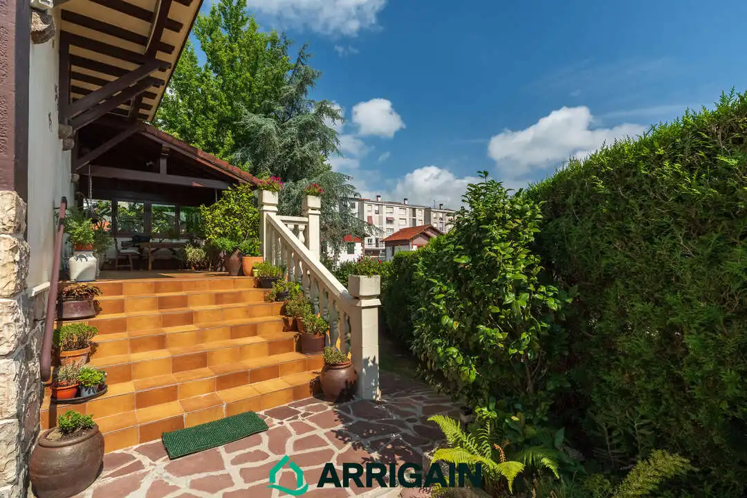 Terraza de Casa o chalet en venta en Irun  con Calefacción, Jardín privado y Terraza
