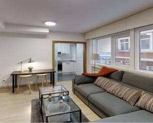 Sala d'estar de Apartament de lloguer en A Coruña Capital  amb Calefacció, Traster i Moblat