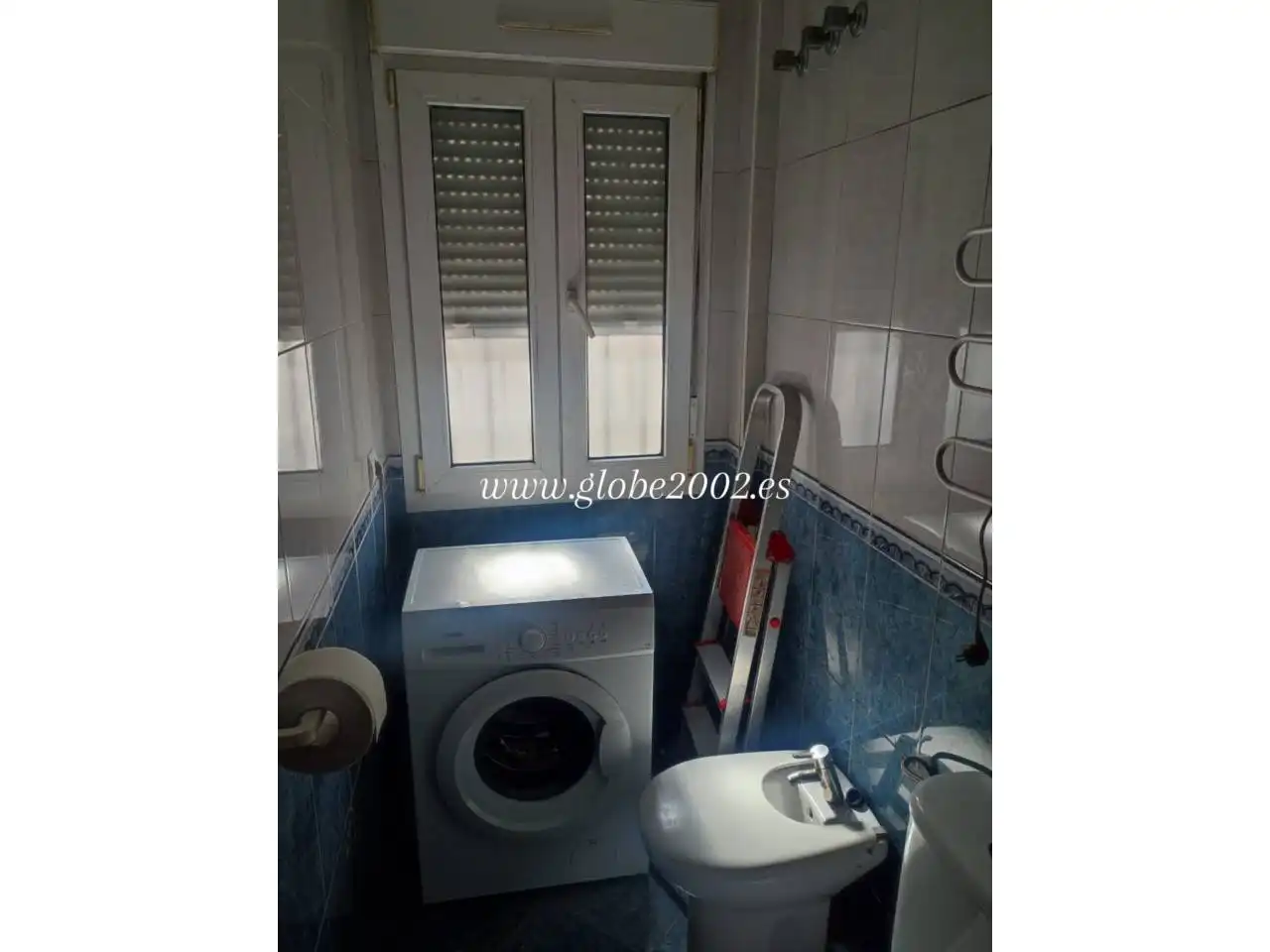 Baño de Estudio de alquiler en Cádiz con Amueblado y Balcón