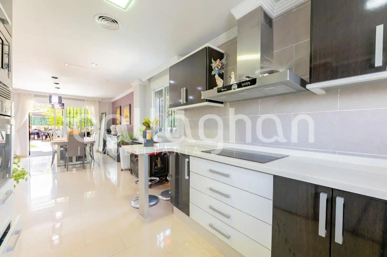 Cocina de Casa o chalet en venta en Llíria con Aire acondicionado, Jardín privado y Terraza