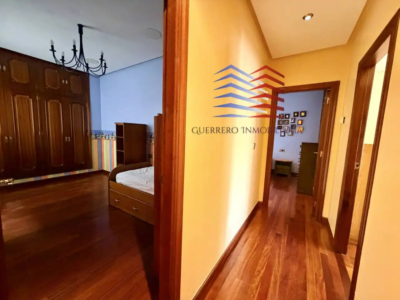 Apartament de lloguer en Ourense Capital  amb Calefacció, Parquet i Terrassa