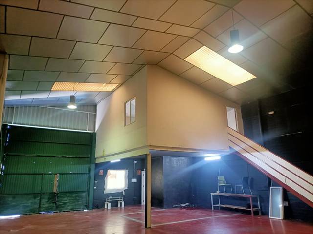 Nave industrial en Venta en Palmete