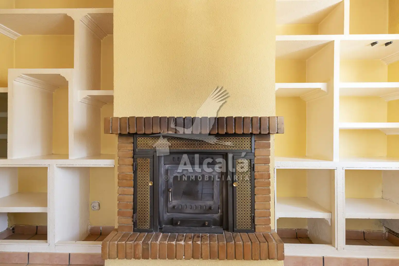 Sala d'estar de Casa o xalet en venda en Villalbilla amb Aire condicionat, Calefacció i Jardí privat