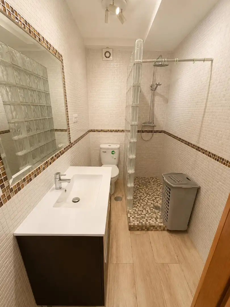 Baño de Piso en venta en Madrid con Aire acondicionado y Calefacción