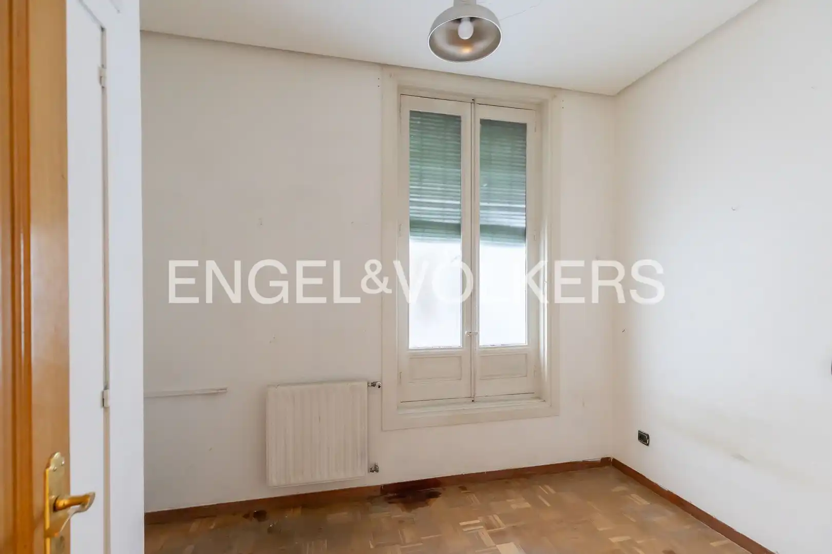 Dining room of Flat for sale in Madrid  with Air Conditioner, Heating and Parquet flooring