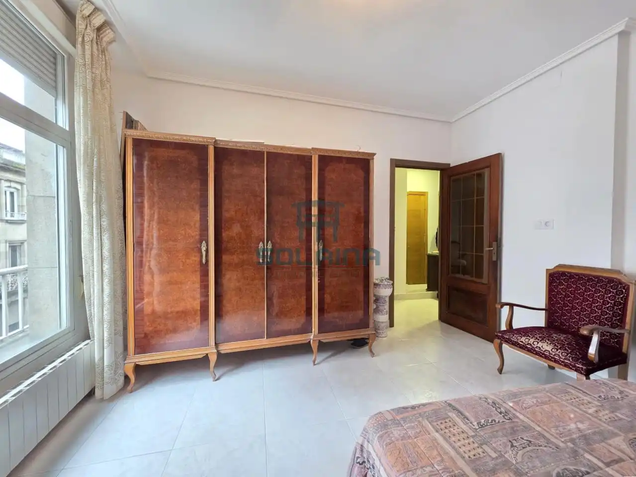 Habitación de Piso en venta en Ourense Capital  con Calefacción y Trastero