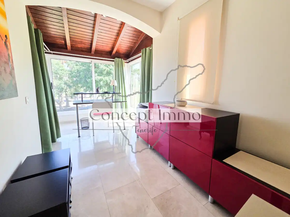 Detached homes for sale in Calle Tajore, Playa de Fañabé