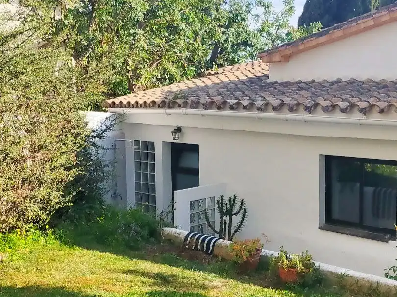 Vista exterior de Casa o xalet de lloguer en Istán, Málaga