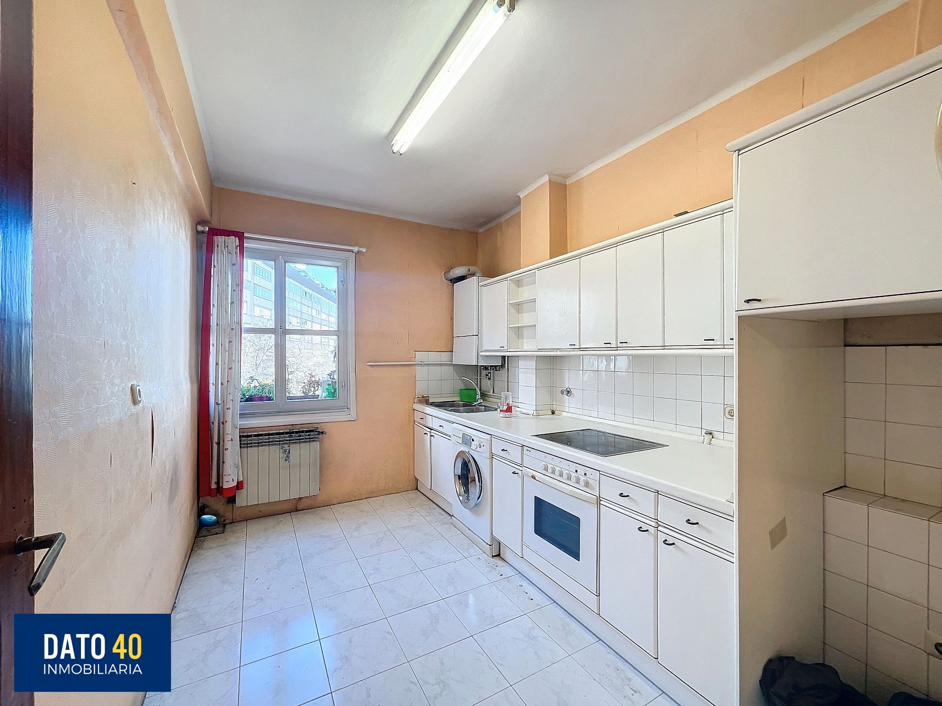 Kitchen of Flat for sale in Vitoria - Gasteiz  with Heating and Furnished