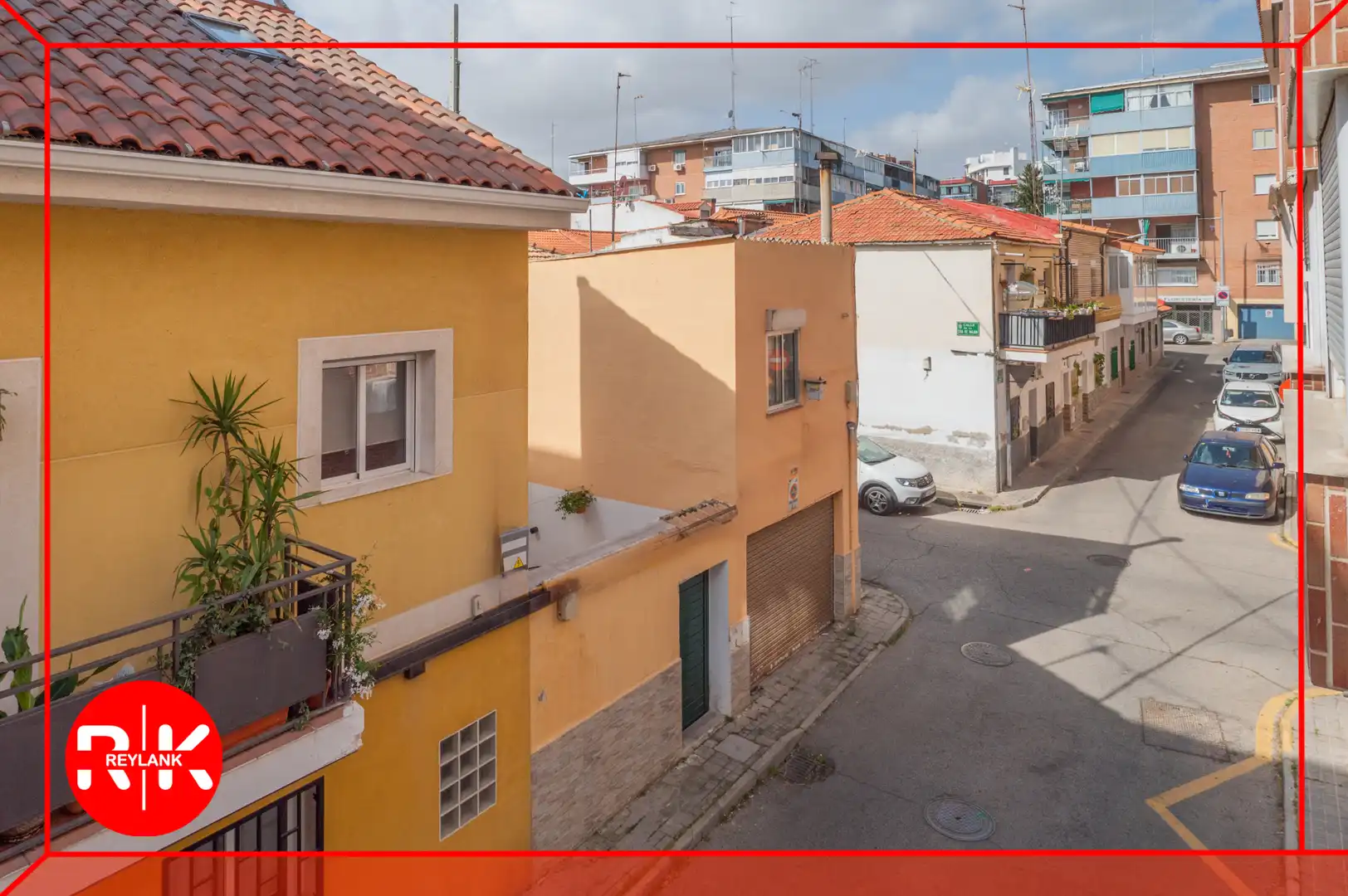 Vista exterior de Piso en venta en Coslada con Aire acondicionado, Calefacción y Horno