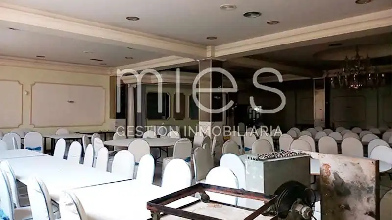 Edificio en venta en Benetússer