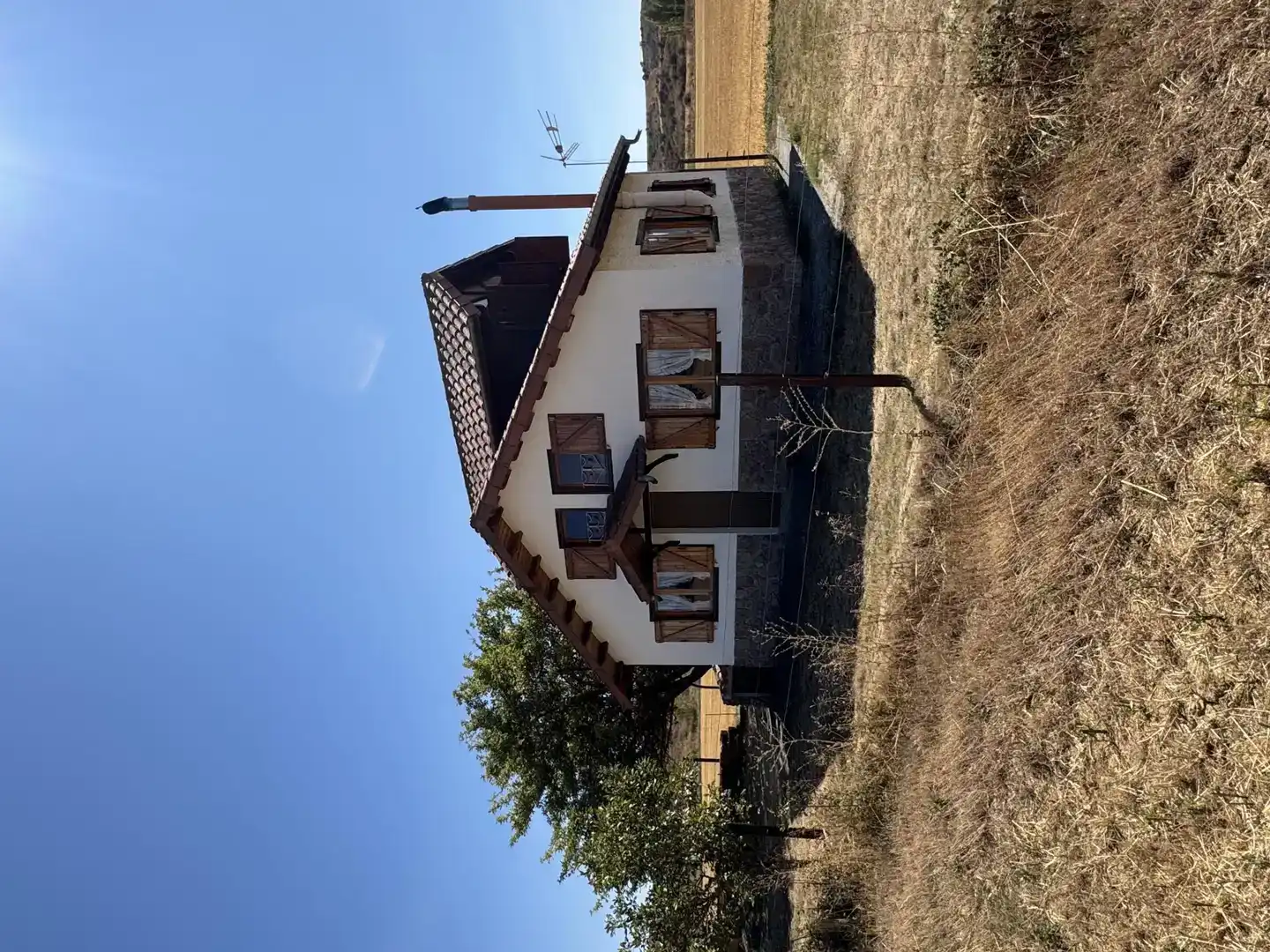 Vista exterior de Casa o xalet en venda en Cea amb Jardí privat i Piscina