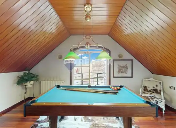 Casa o chalet en venta en Vigo  con Calefacción, Jardín privado y Trastero