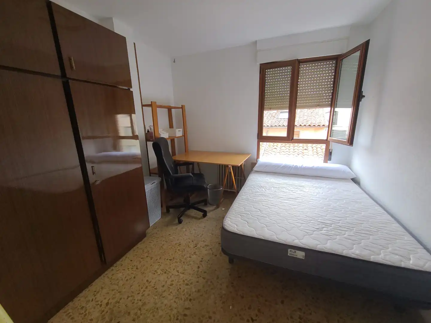 Wohnung zur Miete in Calle Rúa Oscura, Centro