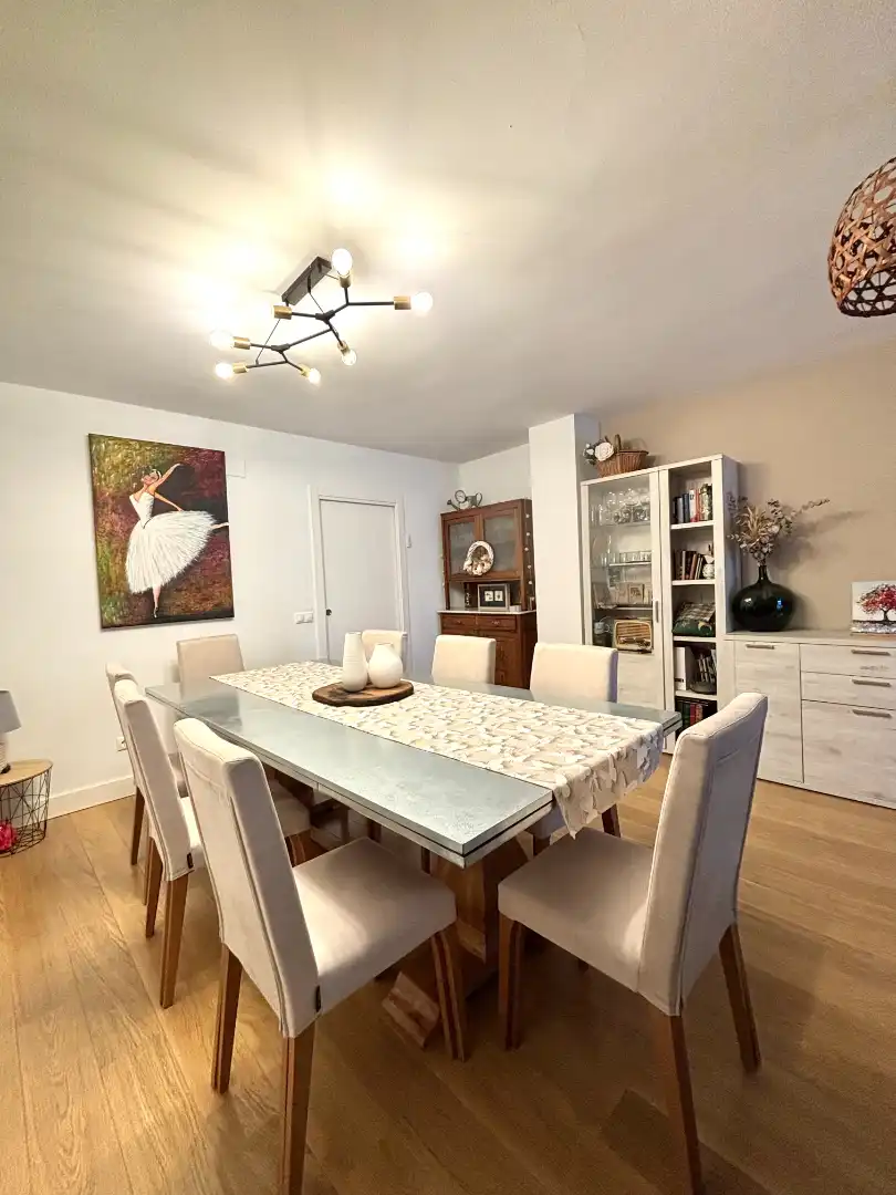 Esszimmer von Wohnung zum Verkauf in Plasencia mit Klimaanlage, Heizung und Parkett
