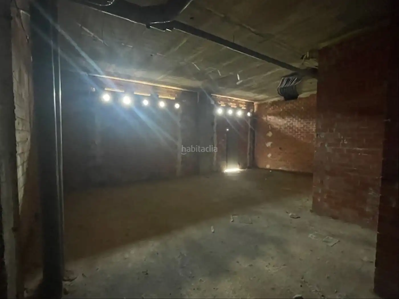 Local comercial de lloguer a Avinguda de les Corts Valencianes 131, imagen 3