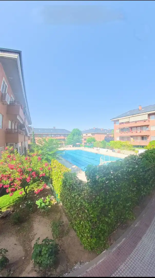 Flat with lift for sale in Calle HONORIO LOZANO