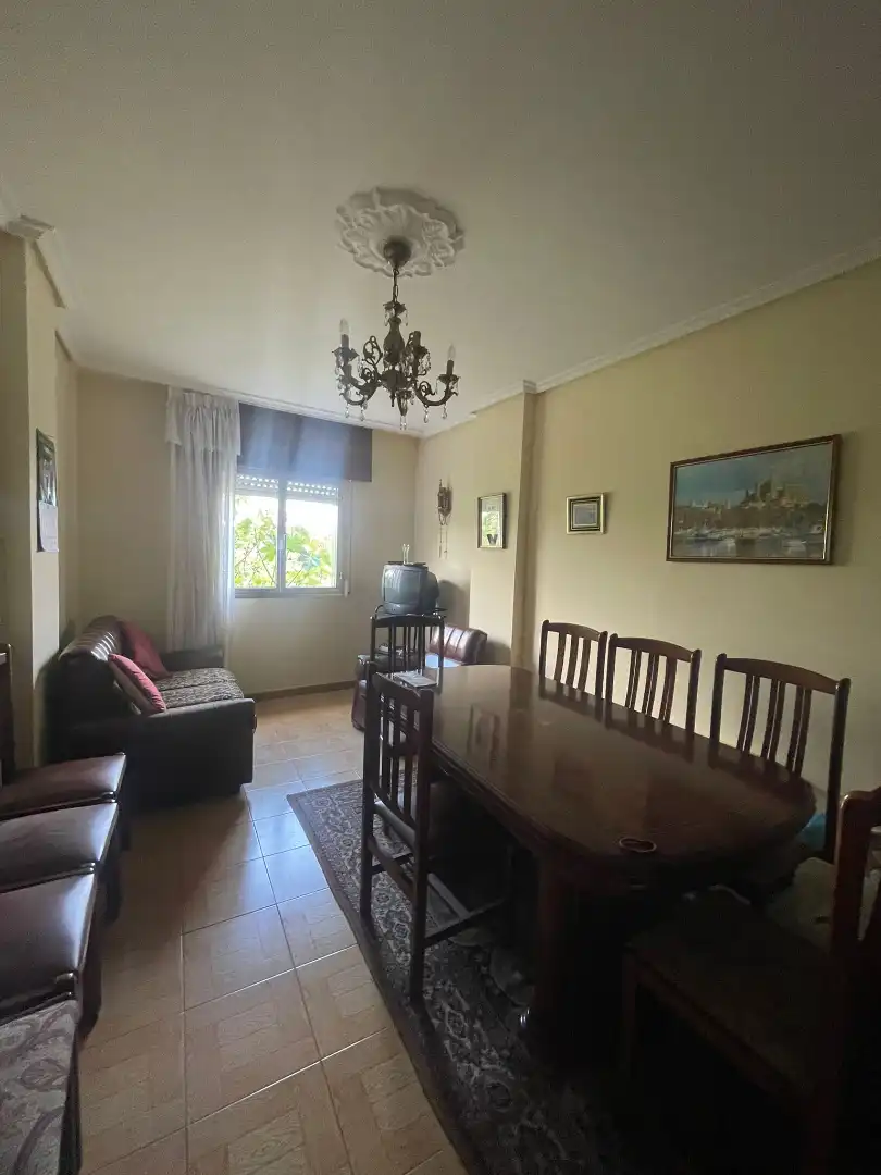 Menjador de Finca rústica en venda en O Irixo amb Calefacció, Jardí privat i Parquet