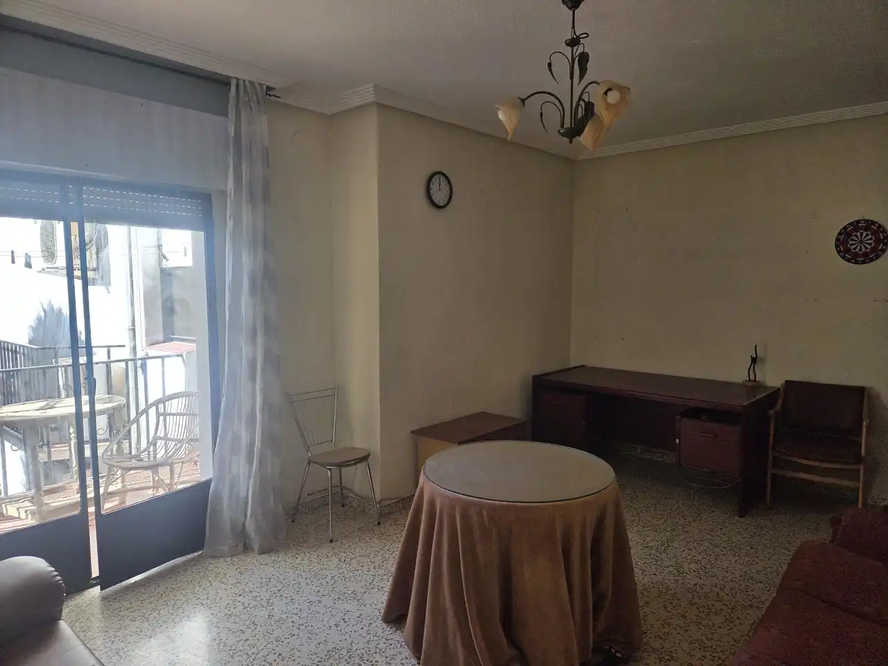 Sala d'estar de Pis en venda en Alcalá la Real amb Terrassa i Balcó