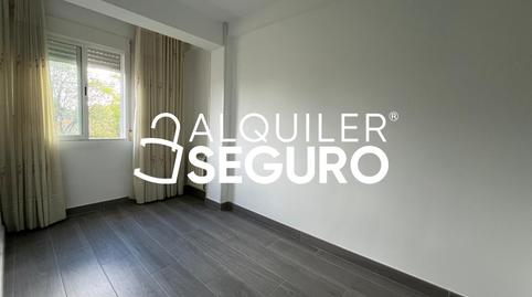 Photo 4 of Flat to rent in Vascongadas, Juan de la Cierva, Madrid