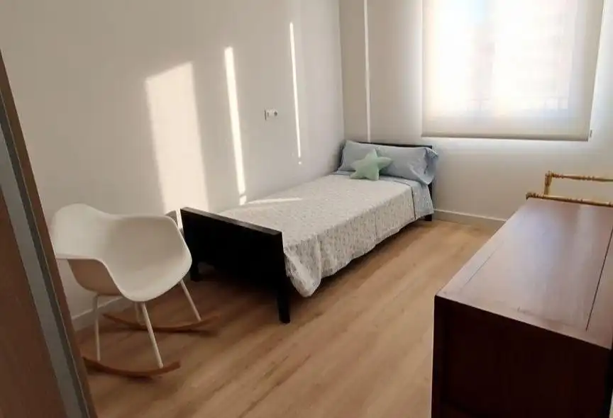 Dormitori de Pis de lloguer en Albacete amb Aire condicionat, Calefacció i Parquet