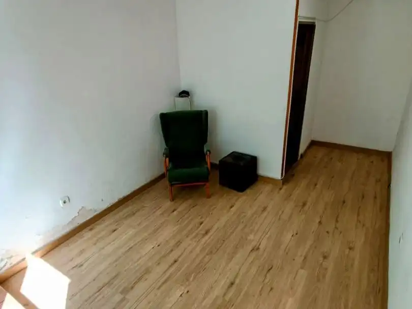 Local comercial de lloguer a Plaça 16, imagen 5