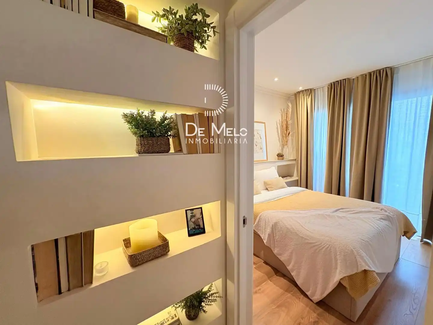 Schlafzimmer von Wohnung zum Verkauf in Barcelona mit Klimaanlage, Heizung und Parkett