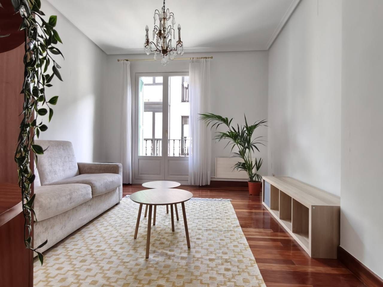 Sala de estar de Piso de alquiler en Bilbao  con Calefacción, Amueblado y Balcón