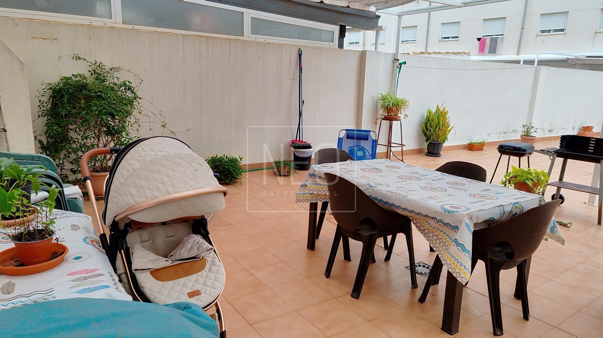 Terrassa de Pis en venda en Gandia amb Balcó