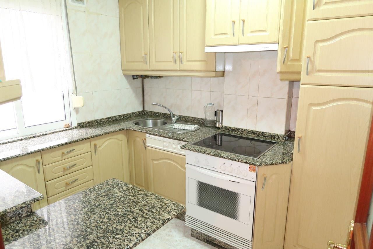 Kitchen of Flat to rent in A Coruña Capital   with Parquet flooring and Furnished