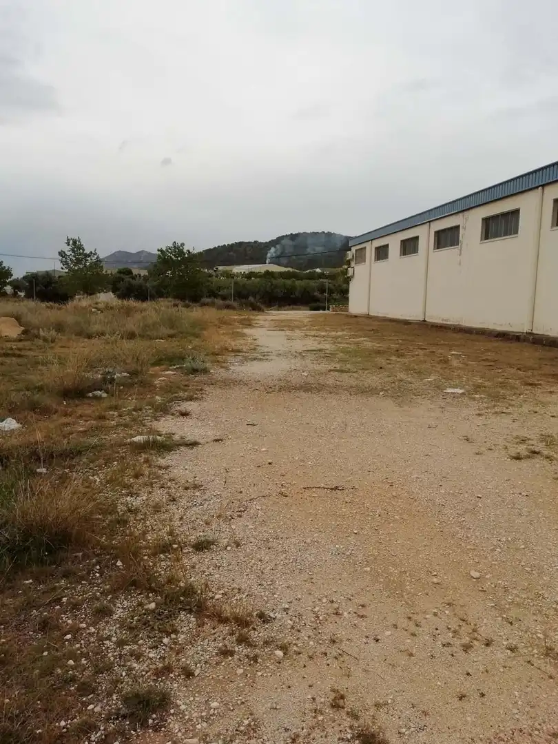 Nau industrial en venda en Biar