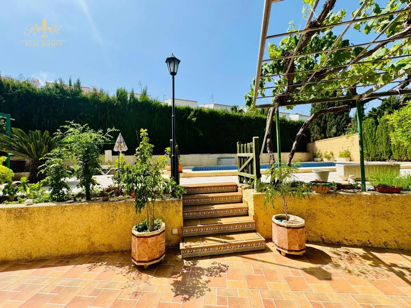 Garden of Houses for sale in L'Alfàs del Pi  with Air Conditioner, Heating and Terrace