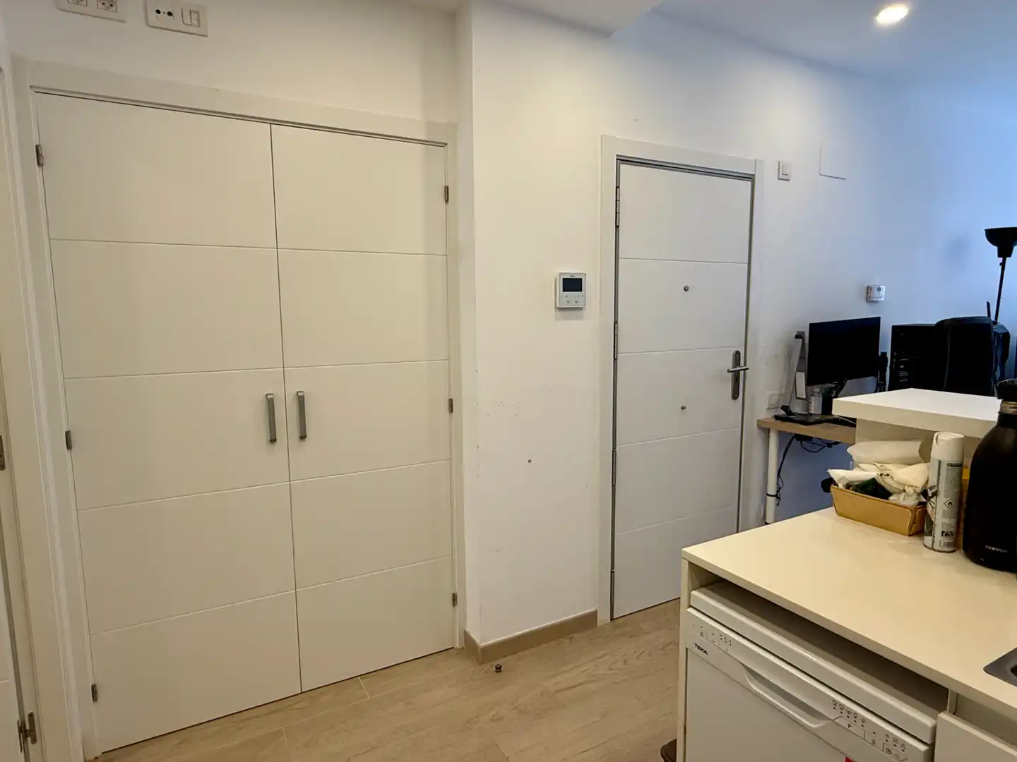 Wohnung zum Verkauf in Barcelona mit Klimaanlage, Heizung und Parkett