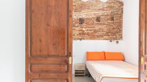 Foto 2 de Apartament de lloguer a El Raval, Barcelona